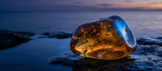 Perylene in Blue Amber — The Molecule Behind the Blue
