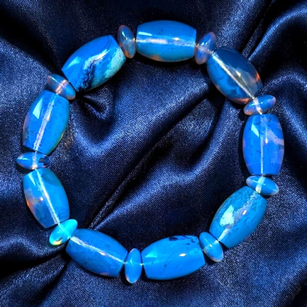 Rare Blue Amber Bracelet — Sunlit Glow, Museum-Grade Clarity (9 Large + 9 Small Beads)