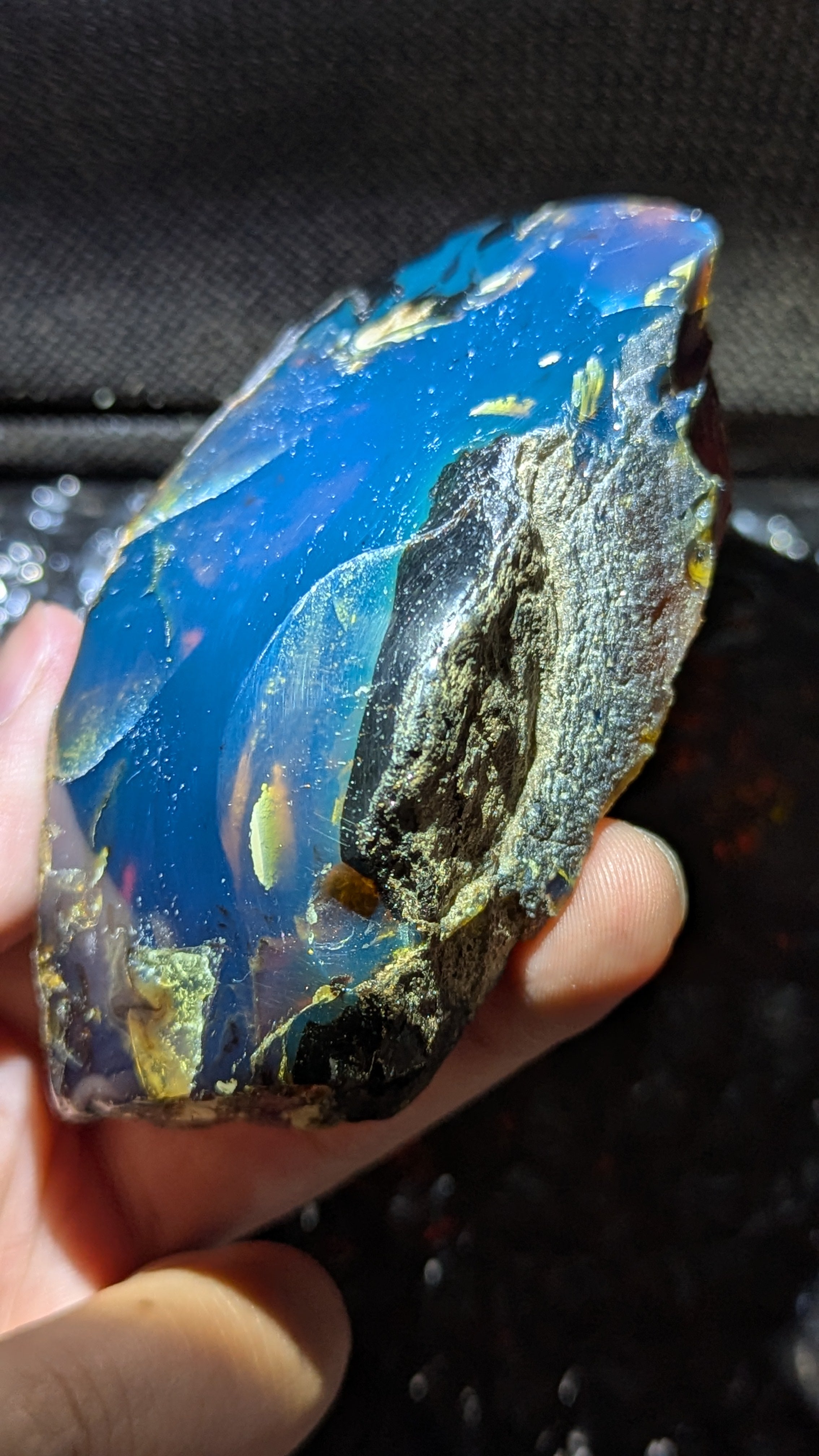 Rare Blue Amber Specimen (86 grams) - Excellent Grade +AAA - Natural Blue Amber - Amber Specimen - Natural Amber Stone - UV Reactive