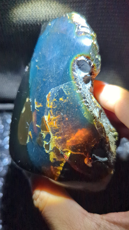 Rare Blue Amber Specimen (169 grams) - Excellent Grade +AAA - Natural Blue Amber - Amber Specimen - Natural Amber Stone - UV Reactive (Copy)