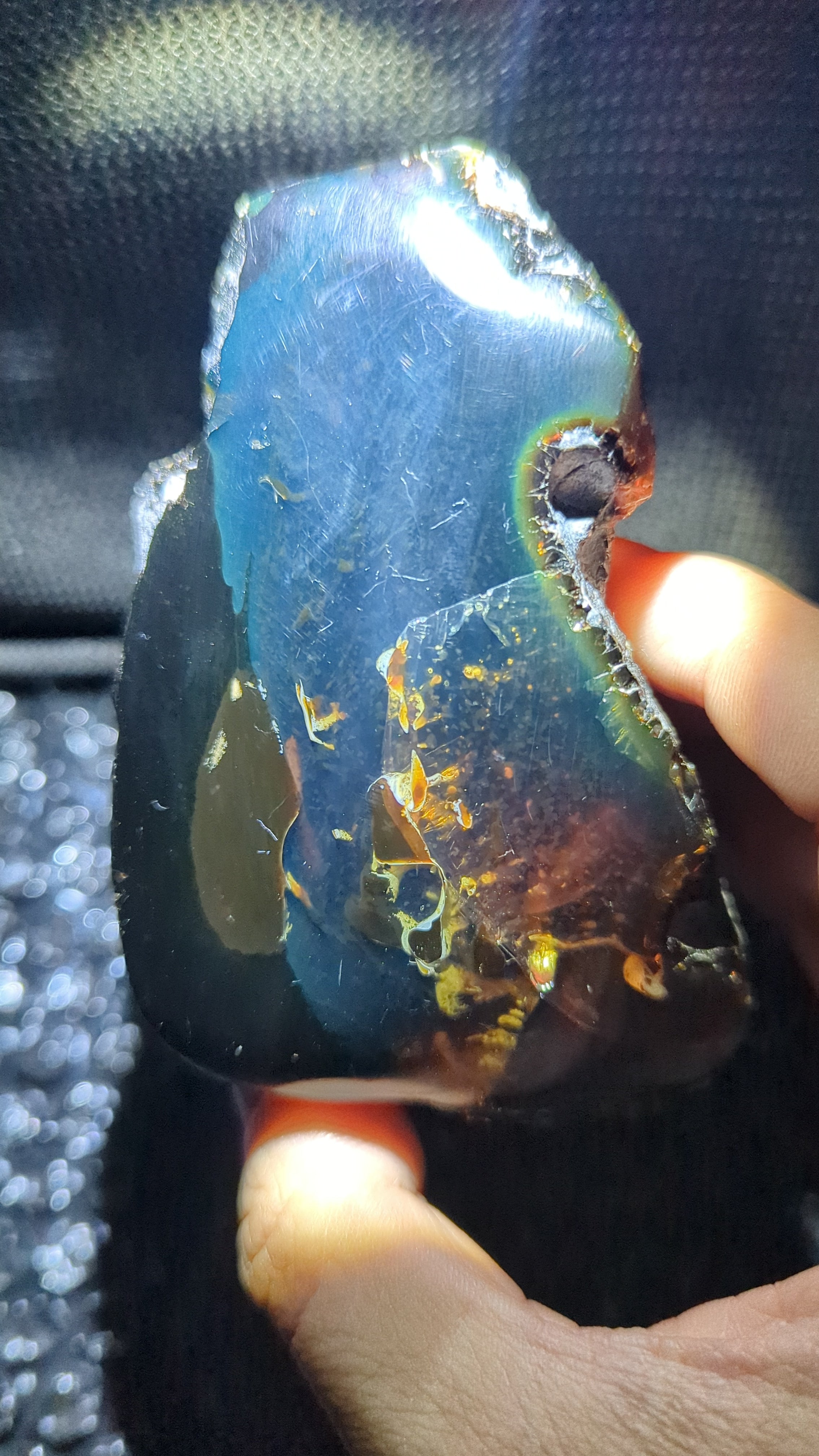 Rare Blue Amber Specimen (169 grams) - Excellent Grade +AAA - Natural Blue Amber - Amber Specimen - Natural Amber Stone - UV Reactive (Copy)