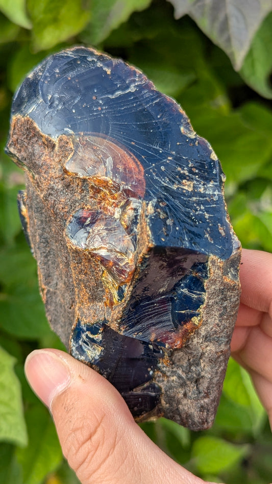Rare Raw Blue Amber (146 Grams) – Sunlight Glowing, UV-Reactive Natural Gemstone