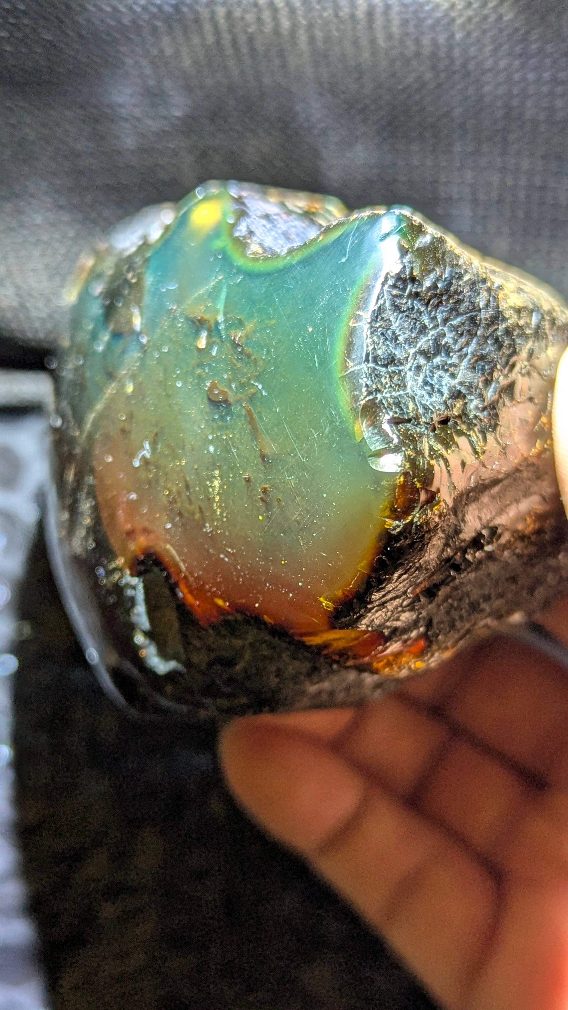 Beautiful Genuine 189g Blue Amber – Natural Amber, Untreated