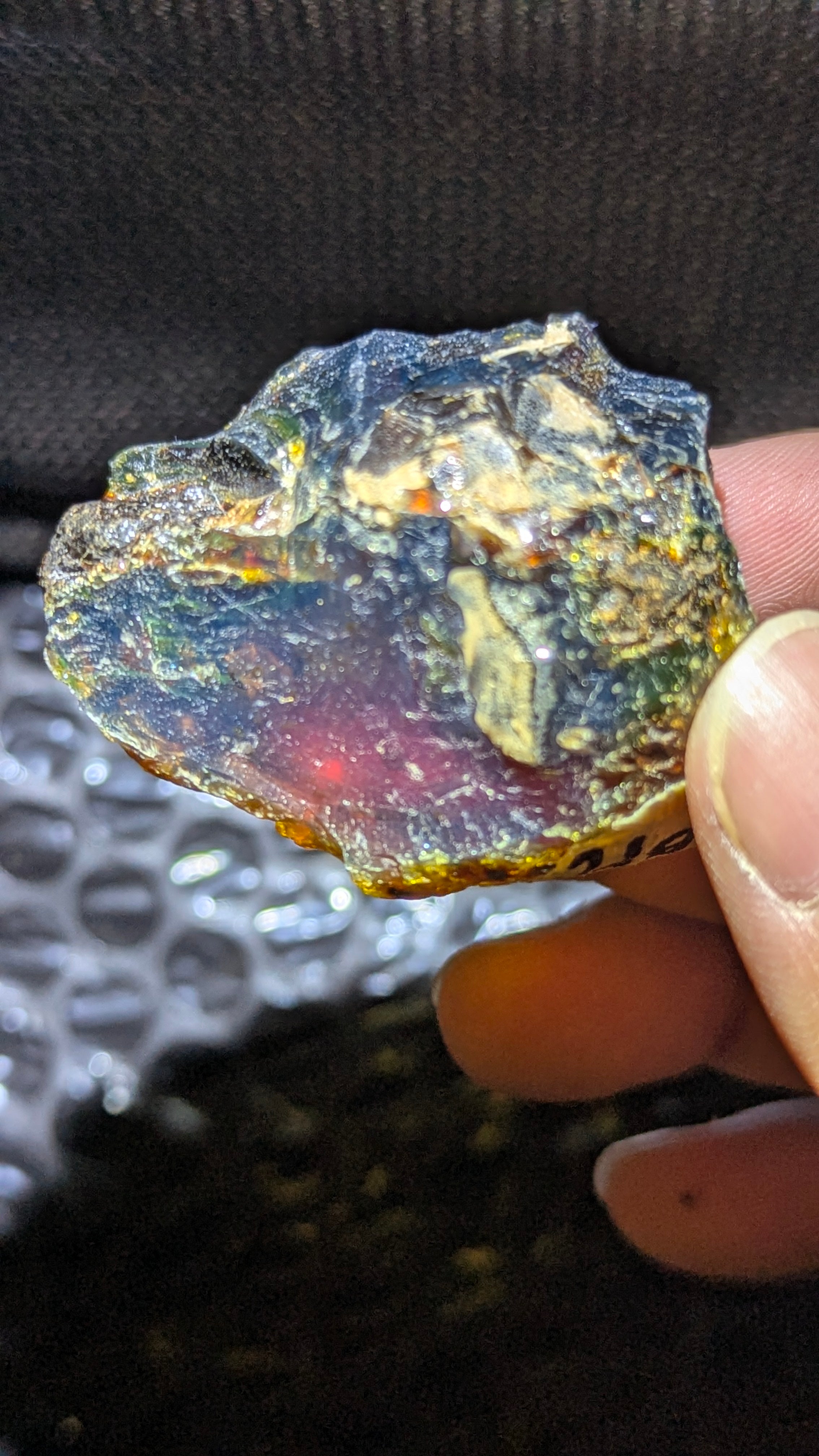 Beautiful Genuine 21g Blue Amber – Natural Amber, Untreated