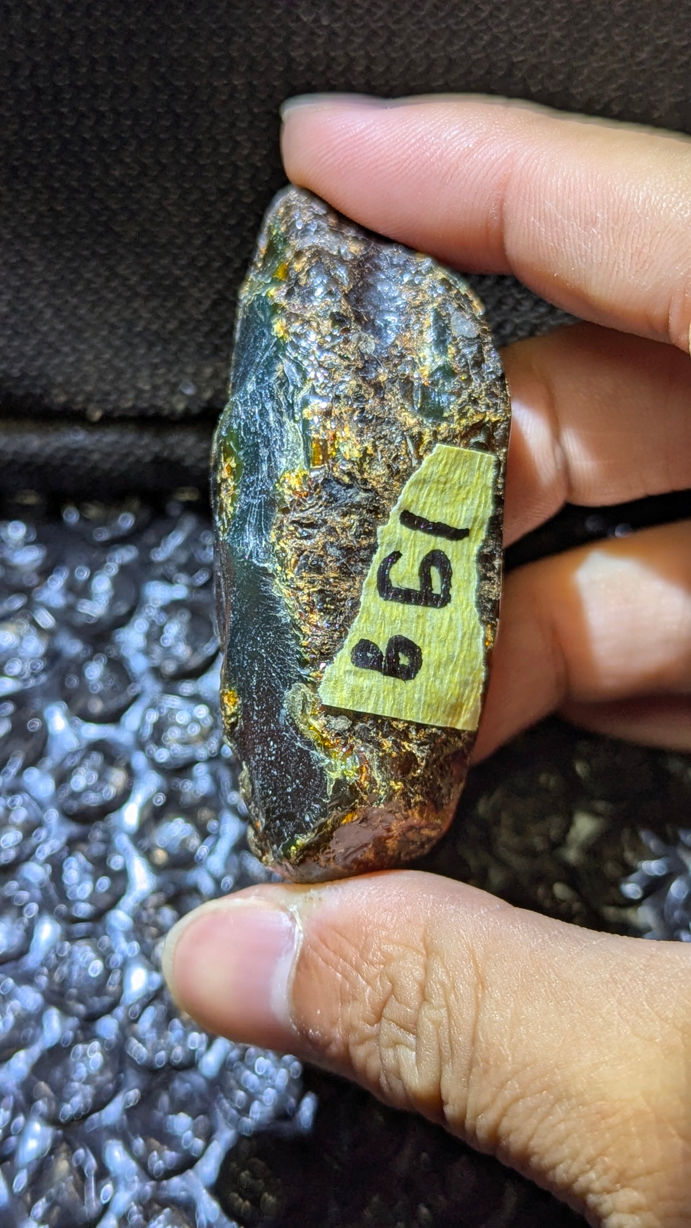 Beautiful Genuine 19g Blue Amber – Natural Amber, Untreated