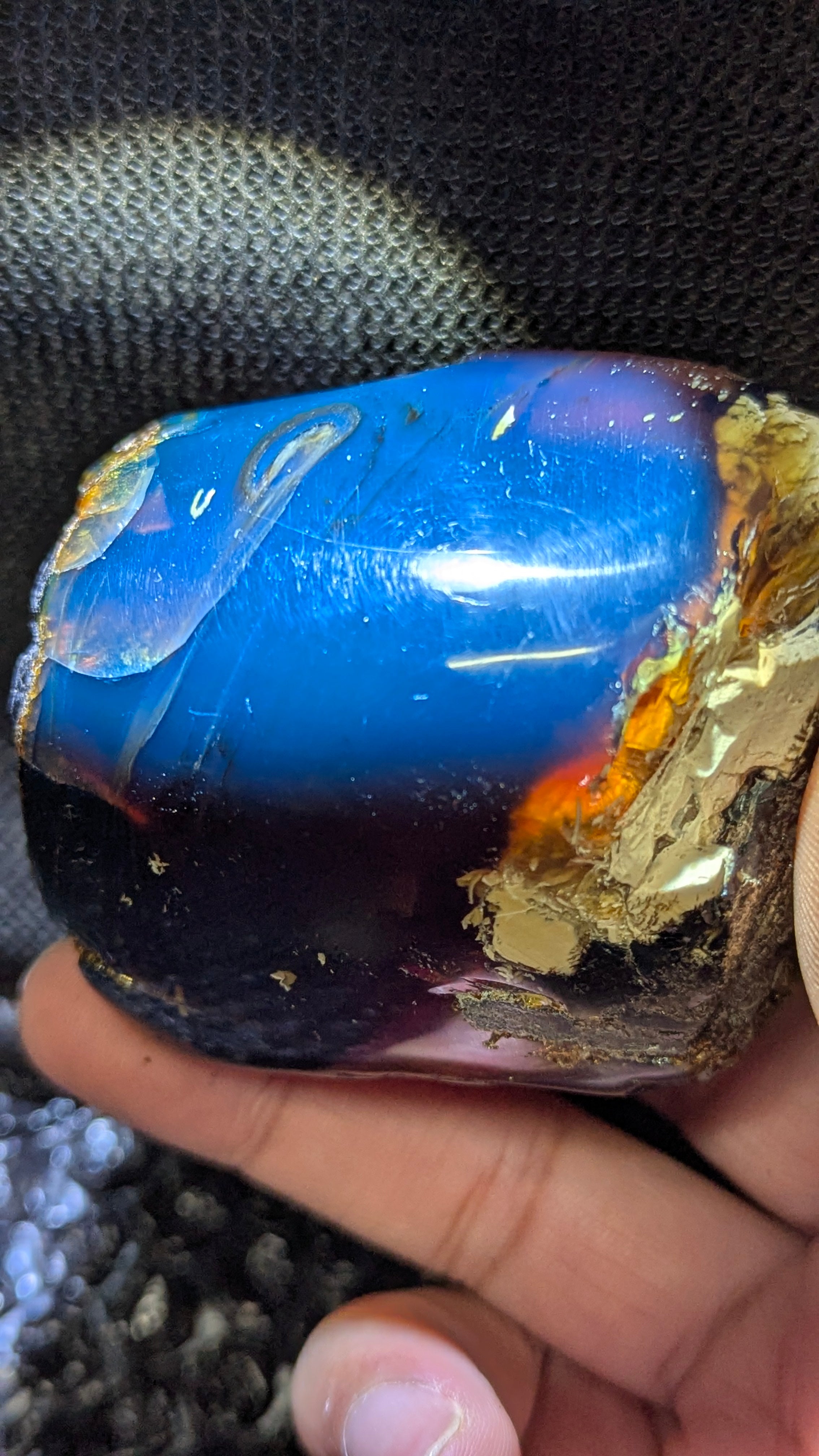 Beautiful Genuine 94g Blue Amber – Natural Amber, Untreated