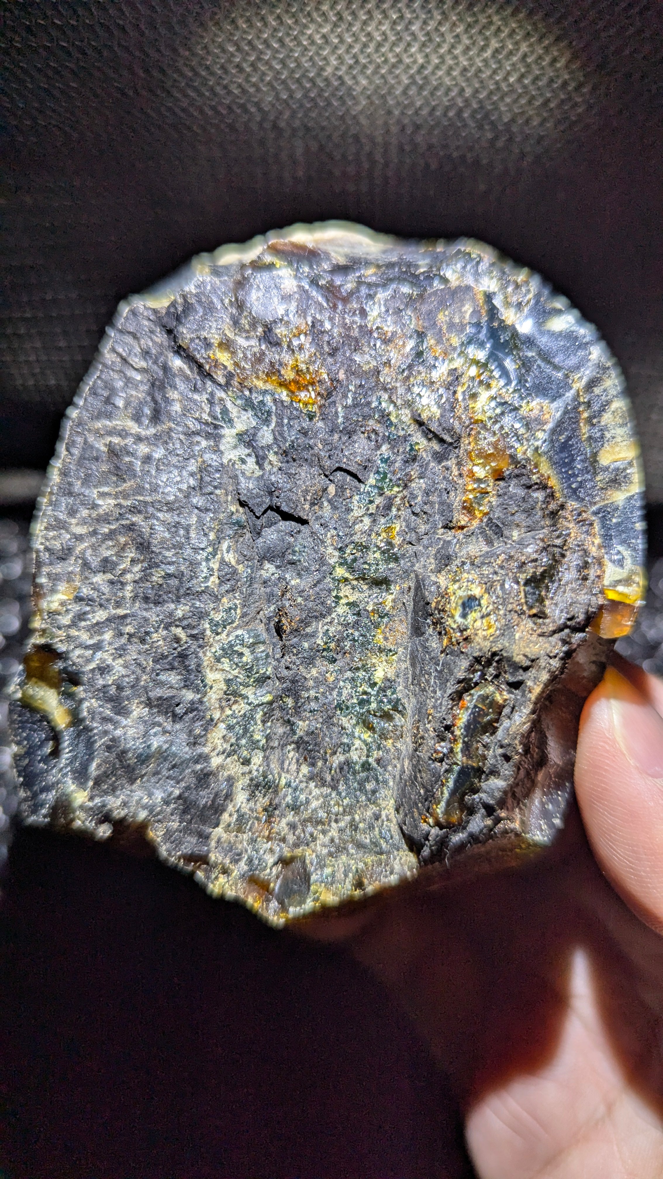 Beautiful Genuine 144g Blue Amber – Natural Amber, Untreated