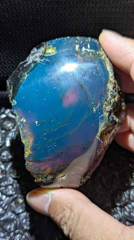 Beautiful Genuine 83g Blue Amber – Natural Amber, Untreated