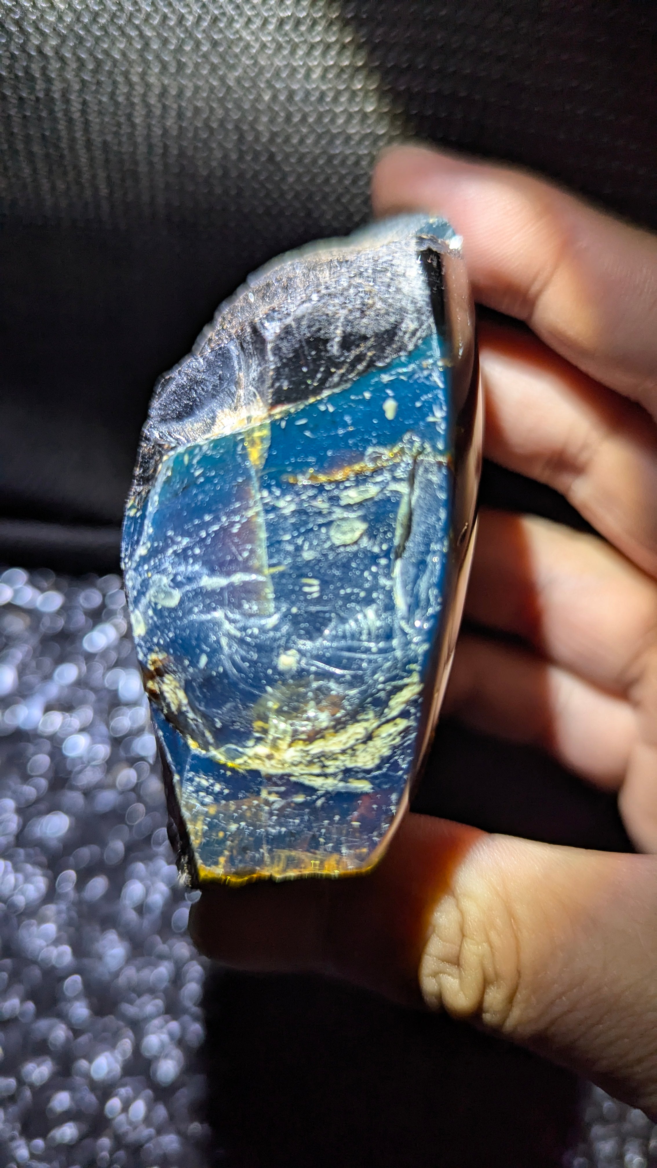 Beautiful Genuine 77g Blue Amber – Natural Amber, Untreated