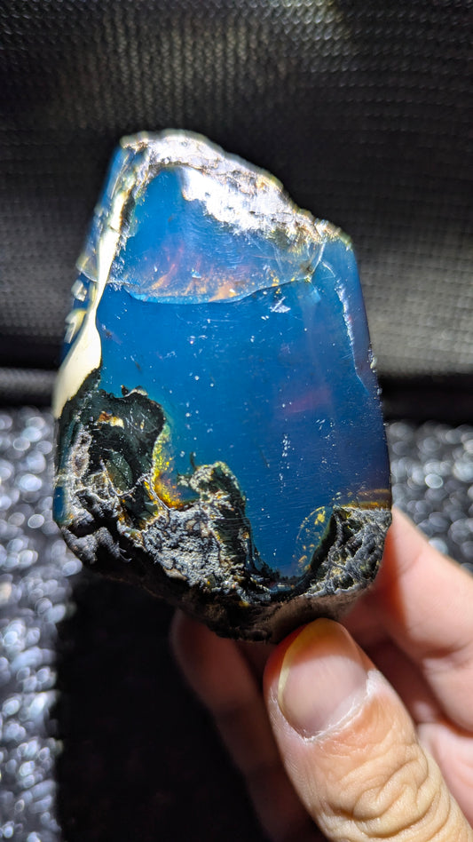 Beautiful Genuine 76g Blue Amber – Natural Amber, Untreated