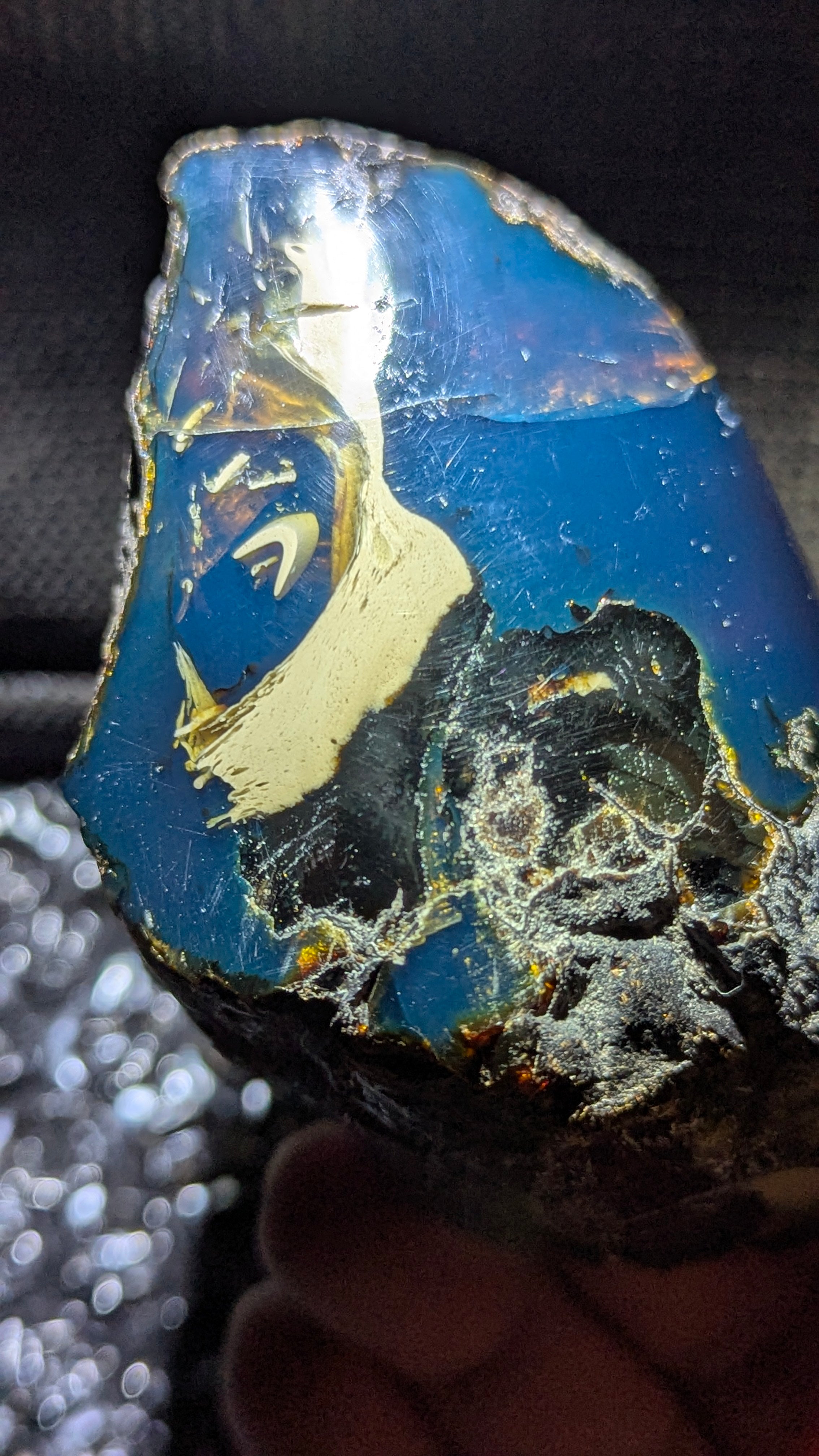 Beautiful Genuine 76g Blue Amber – Natural Amber, Untreated