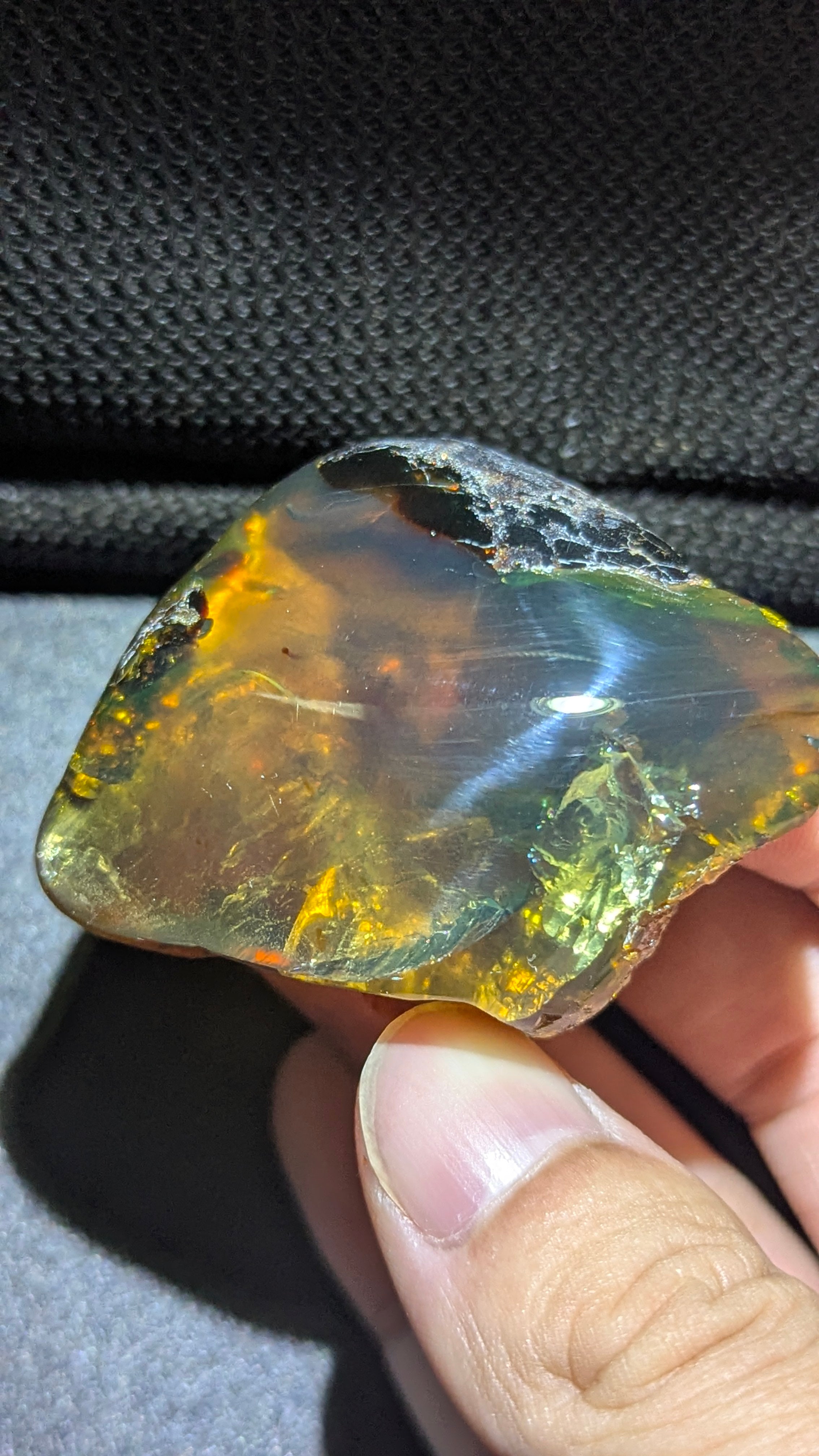 Rare Beautiful Genuine 24G Blue Amber – Natural Amber, Untreated