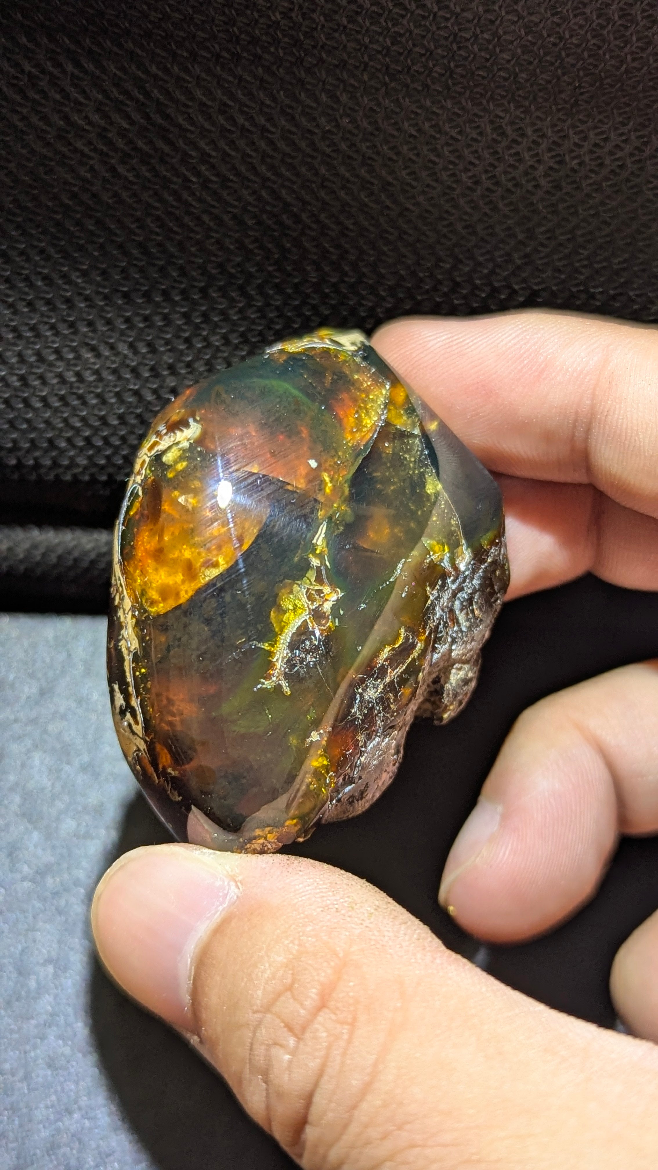 Rare Beautiful Genuine 21 G Golden Blue Amber – Natural Amber, Untreated