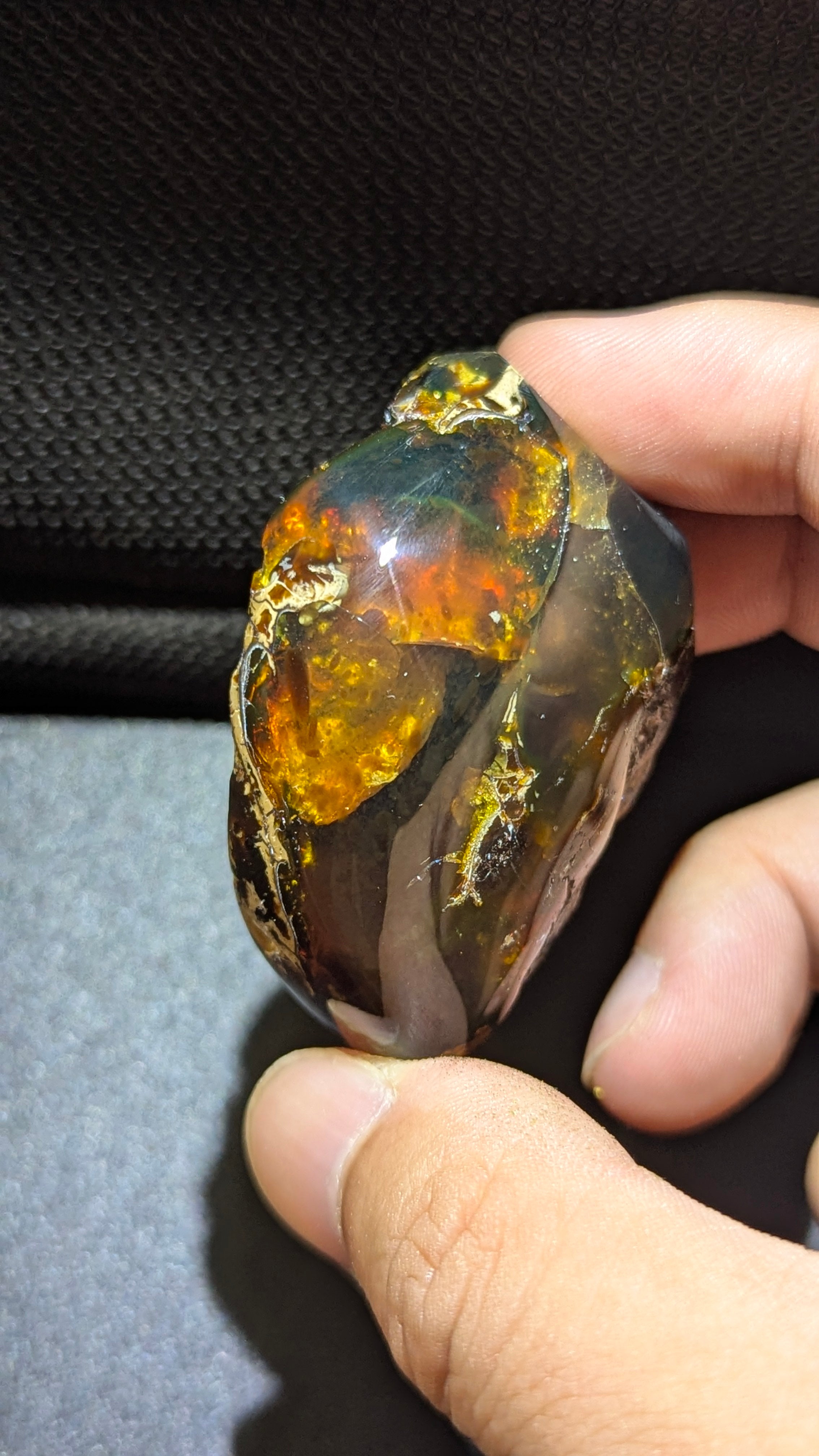 Rare Beautiful Genuine 21 G Golden Blue Amber – Natural Amber, Untreated