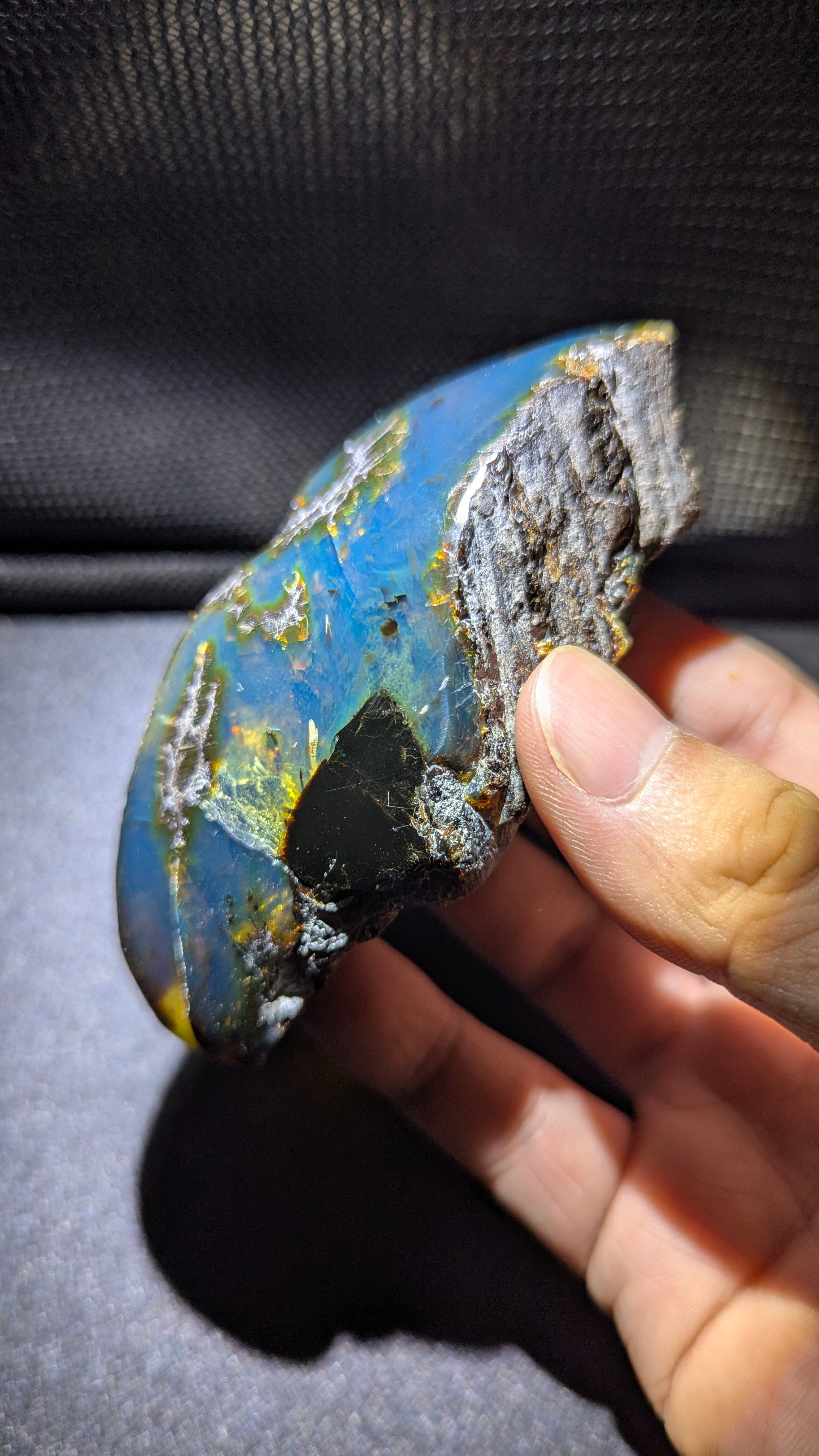 Very Rare AAA Genuine 50 G Golden Blue Amber with Beautiful Inclusions – Natural Amber, Untreated