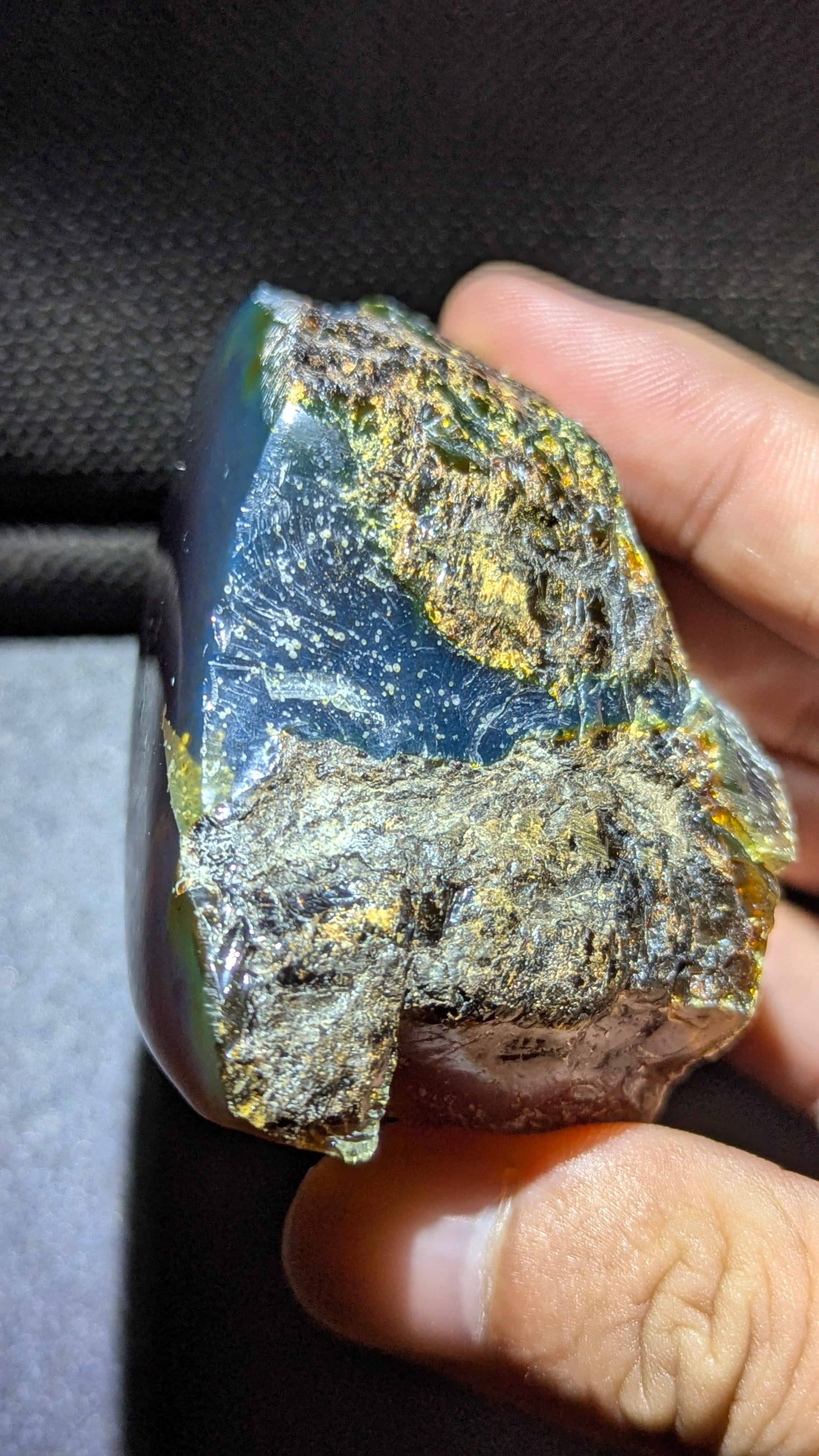 Rare Aurelia Blue 69g Natural Polished Blue Amber – Rare Amber with Blue UV Glow