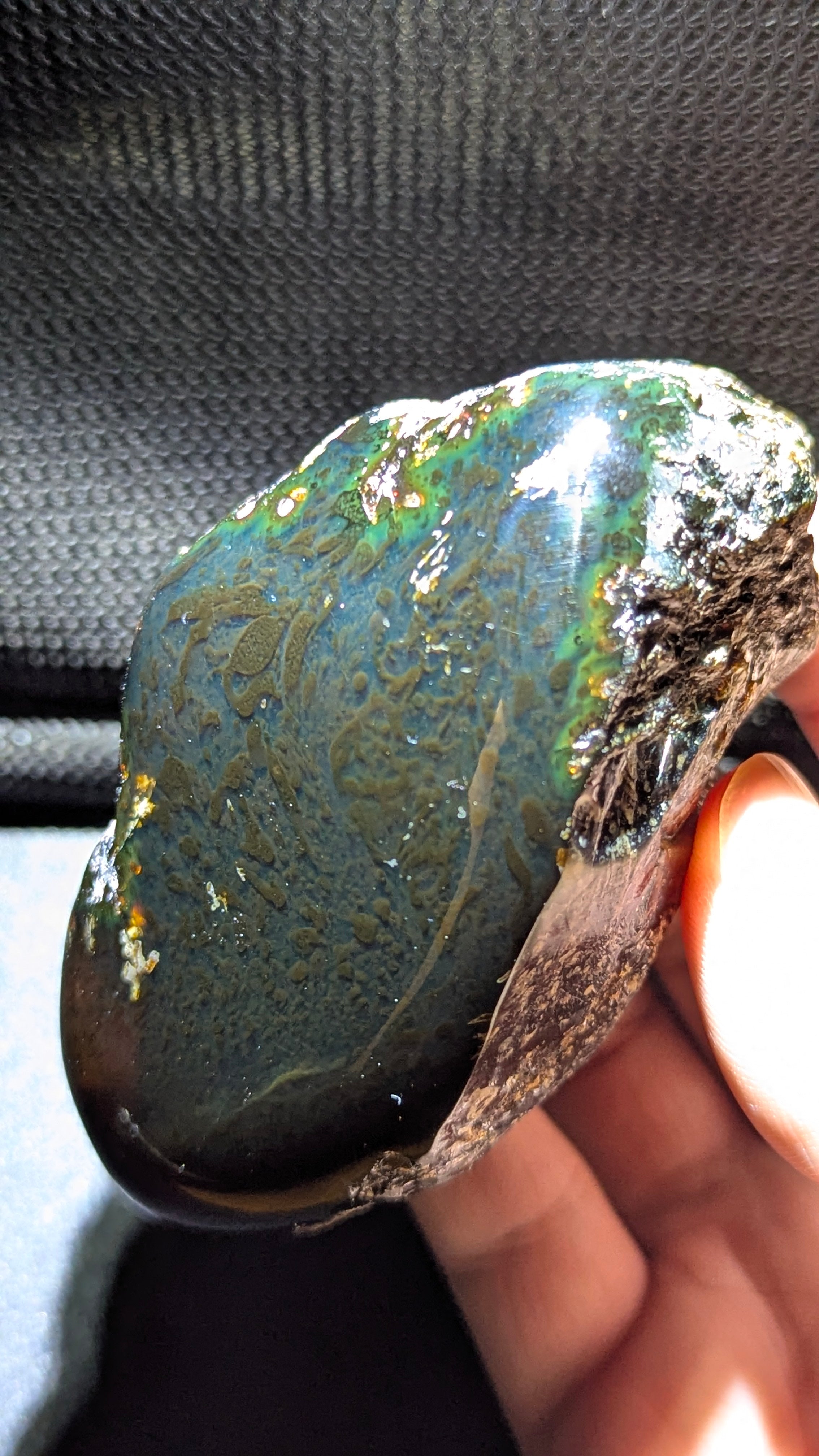 Natural Sumatran 81g Blue Amber “Celestial Atlas” — Polished Collector Specimen with Rare Blue-Green Glow & Ancient Map Pattern