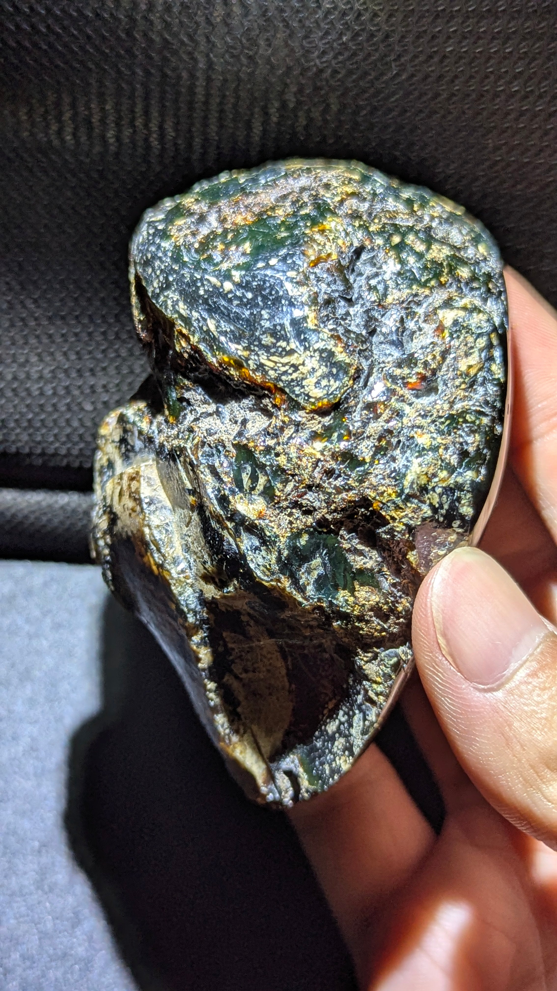 Natural Sumatran 81g Blue Amber “Celestial Atlas” — Polished Collector Specimen with Rare Blue-Green Glow & Ancient Map Pattern