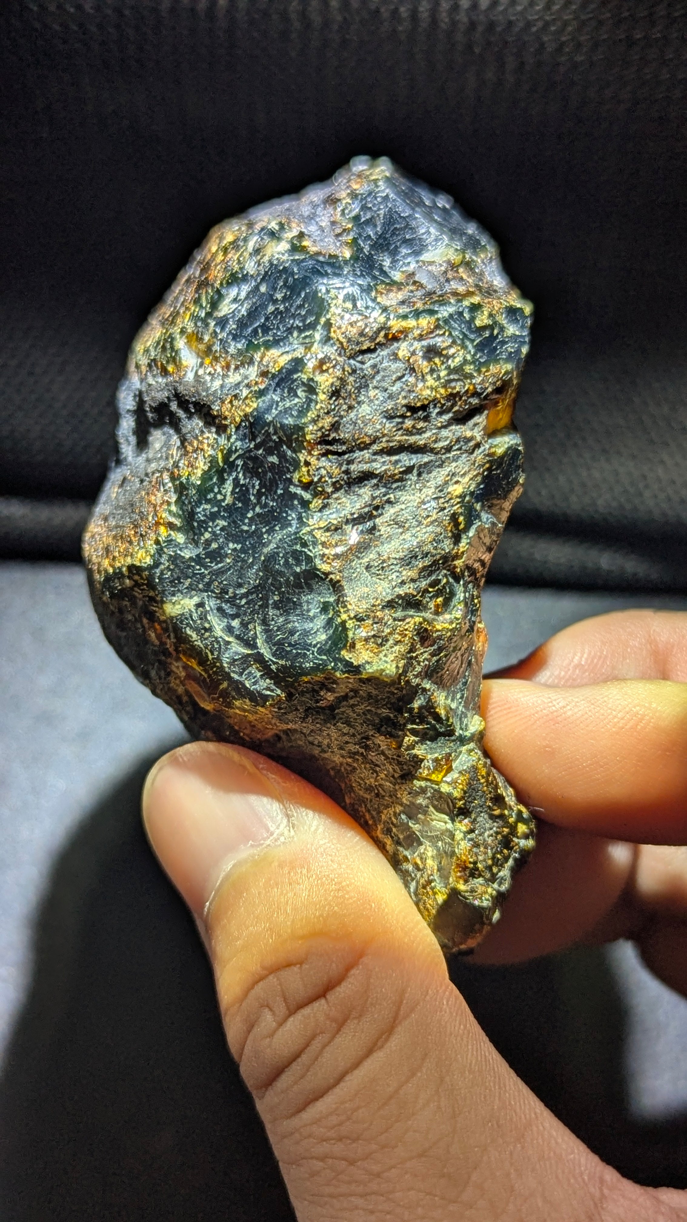 Natural Sumatran Blue Amber 62g Specimen – Storm Forest Vein Pattern, UV Reactive Polished Collector Amber