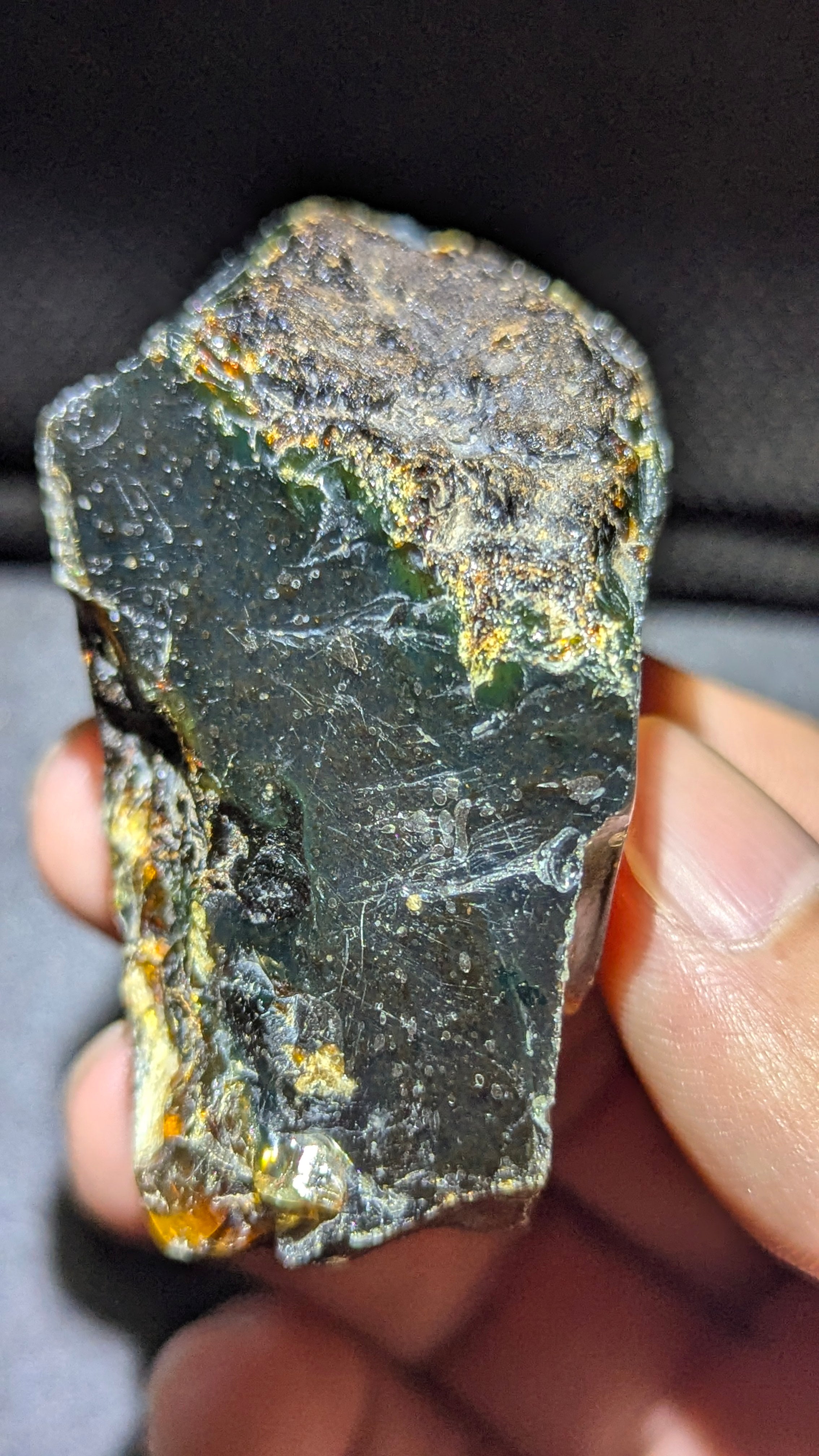Sumatran Blue Amber Display Piece 26G – UV Reactive Blue Green Glow with Honey Fire Edges