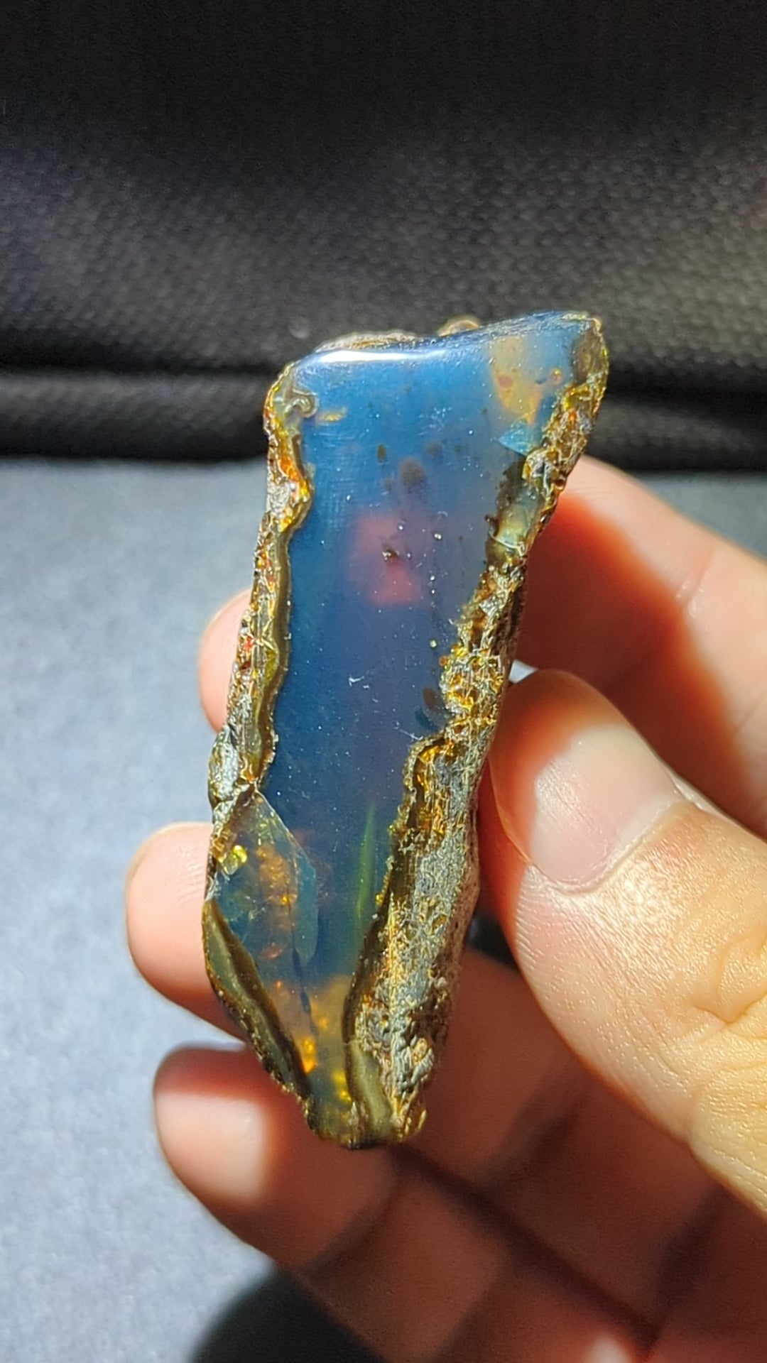 Natural Sumatran Blue Amber Specimen 19g – Blue Canyon Window Pattern, UV Reactive Collector Amber with Natural Rough Skin