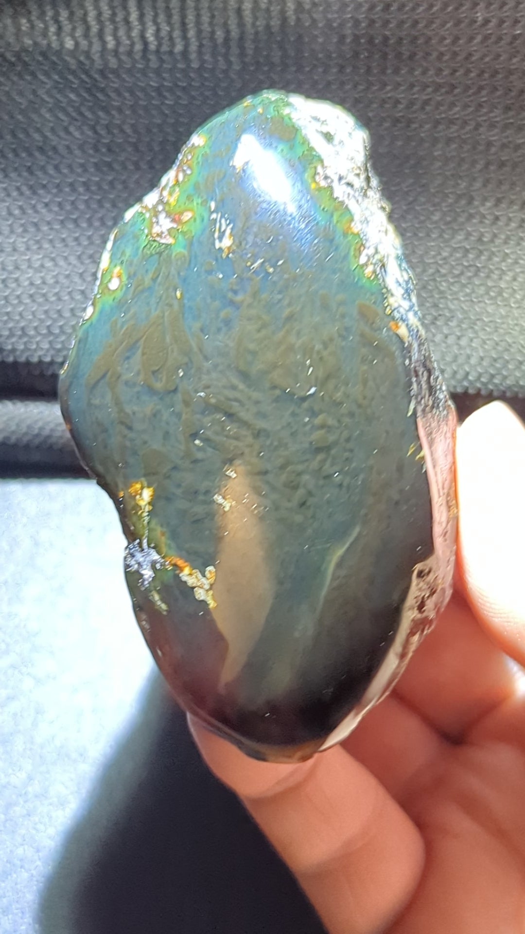 Natural Sumatran 81g Blue Amber “Celestial Atlas” — Polished Collector Specimen with Rare Blue-Green Glow & Ancient Map Pattern