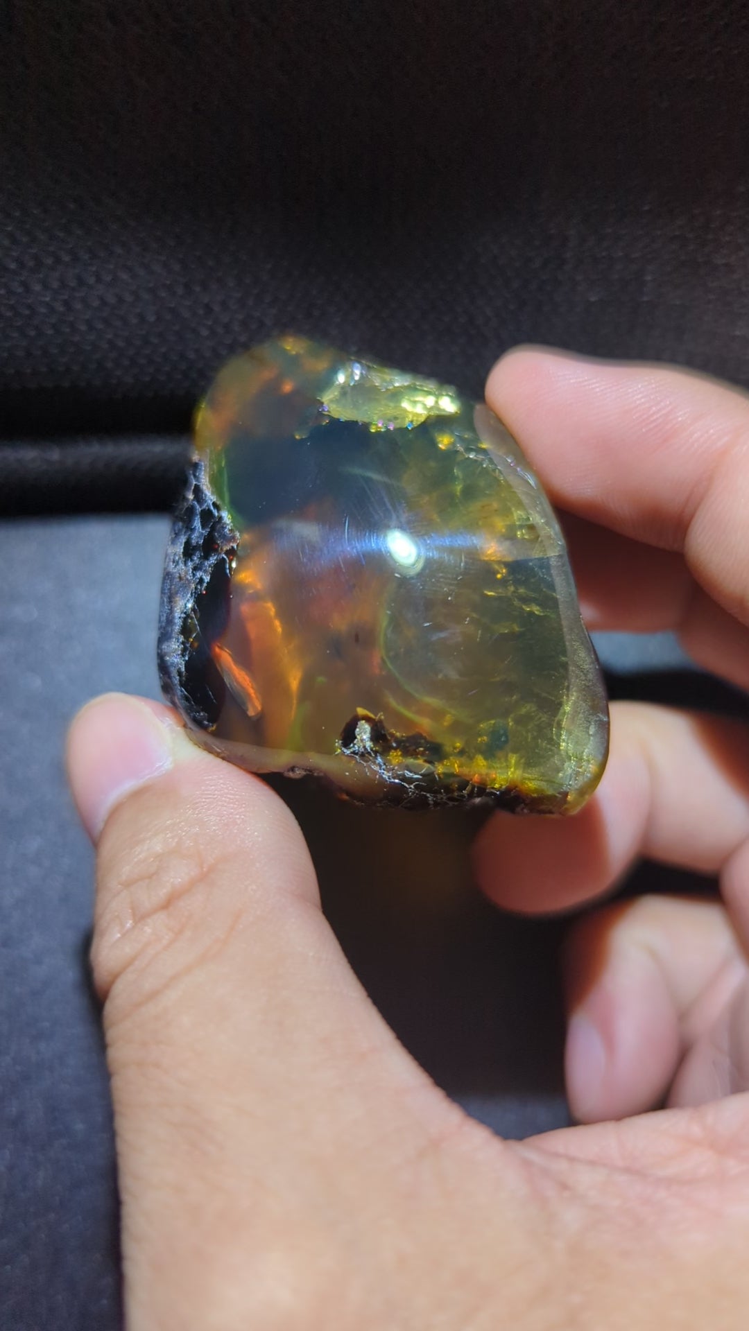 Rare Beautiful Genuine 24G Blue Amber – Natural Amber, Untreated