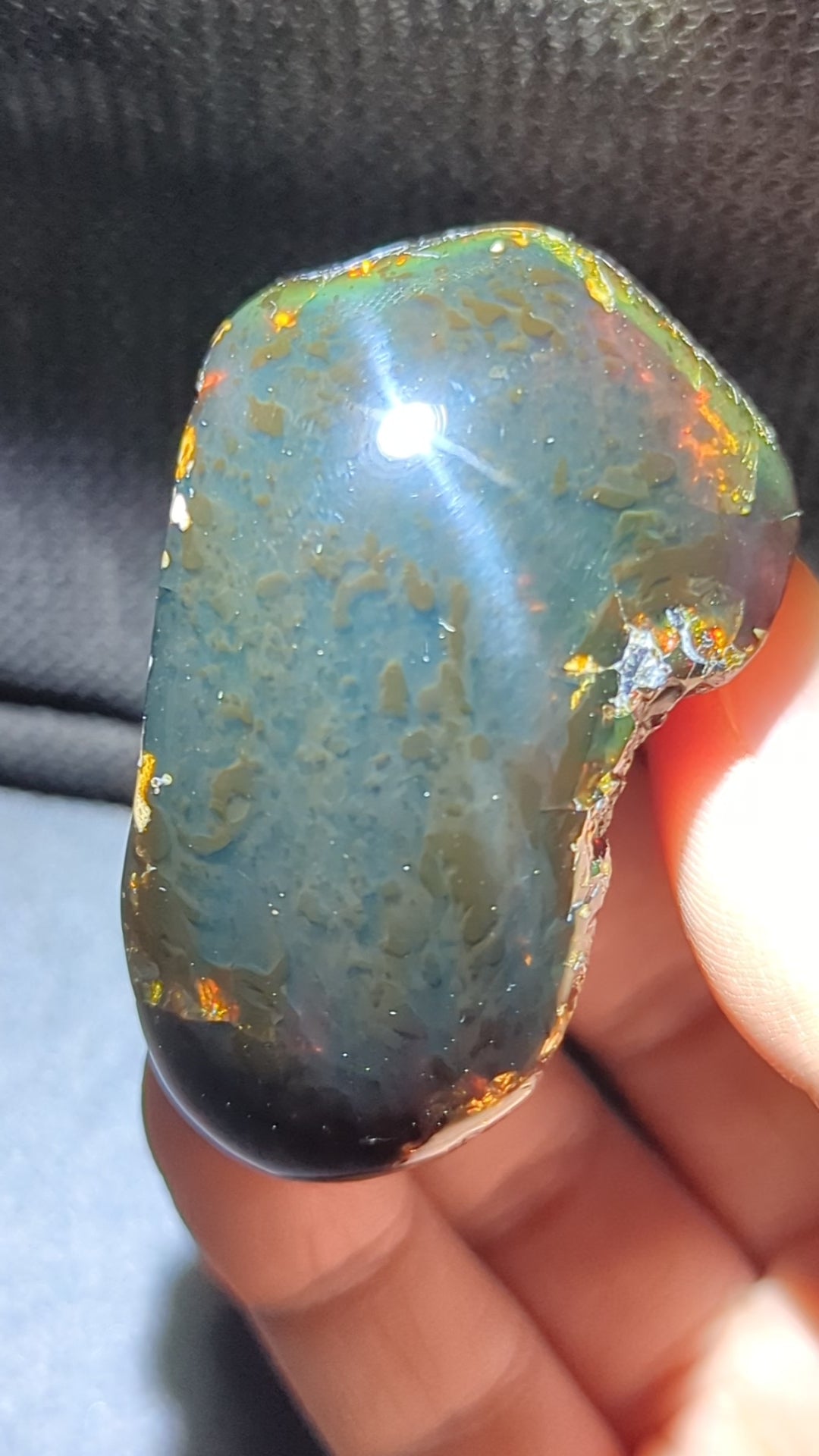 Natural Sumatran Blue Amber Specimen 29g – Cloud Pattern, UV Reactive Collector Amber with Honey Fire Edges